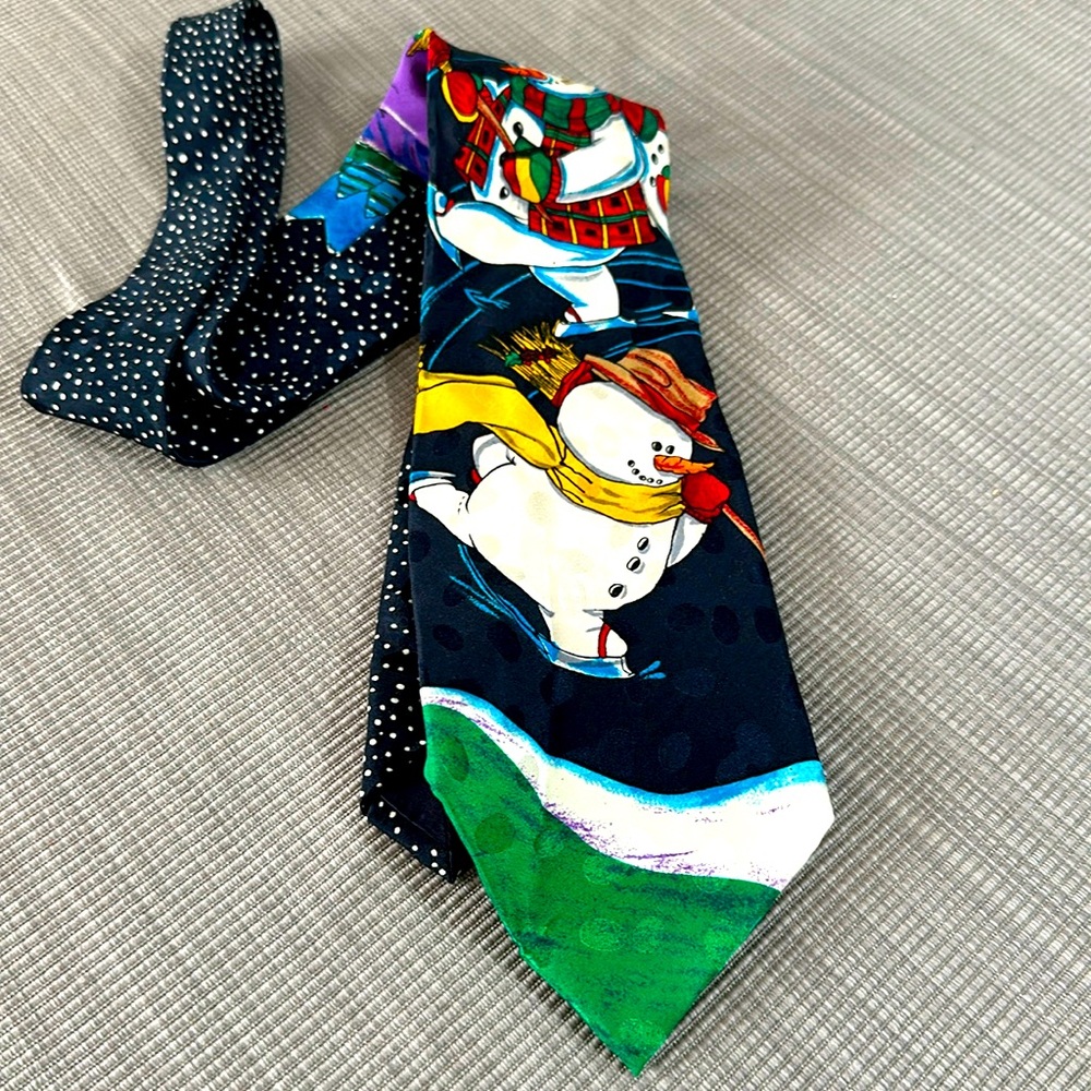 💚10 Addiction 100% Silk Tie Frosty the Snowman